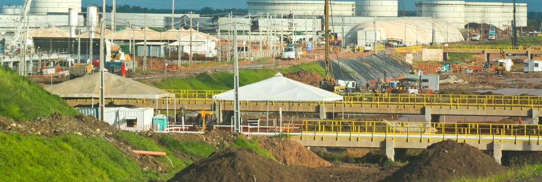 Refinaria Abreu e Lima, em Pernambuco Refinaria Abreu e Lima, em Pernambuco