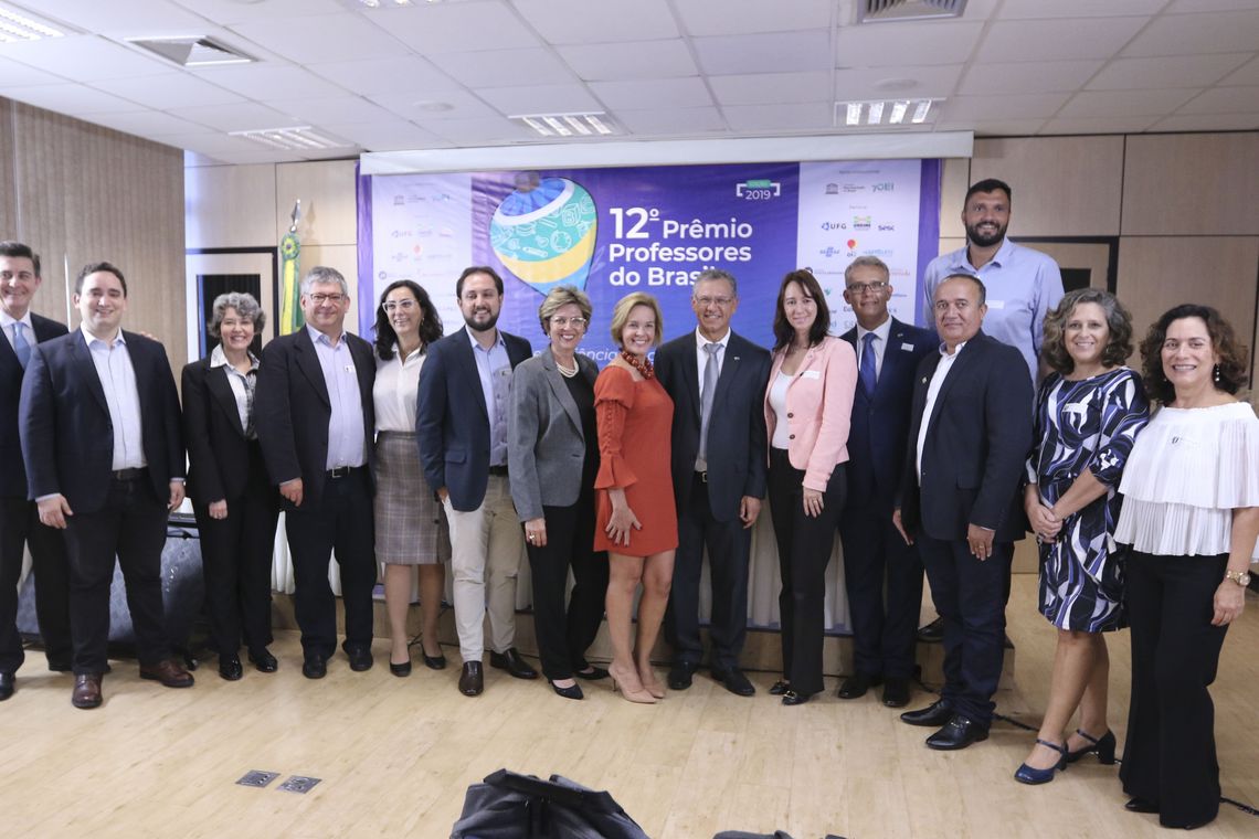 Valter Campanato/Agência Brasil O secretario de alfabetização do Ministério da Educação, Carlos Francisco de Paula Nadalim, lança a 12ª edição do Prêmio Professores do Brasil.