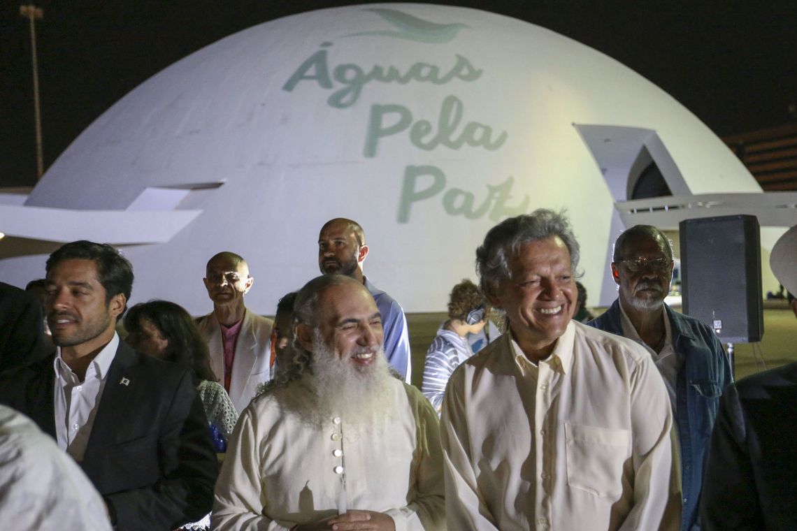 Fabio Rodrigues Pozzebom/Agência Brasil Brasília - Culto ecumênico de encerramento do Águas pela Paz - II Seminário Internacional Água e Transdisciplinaridade no espelho d´água do Museu da República (Fabio Rodrigues Pozzebom/Agência Brasil)