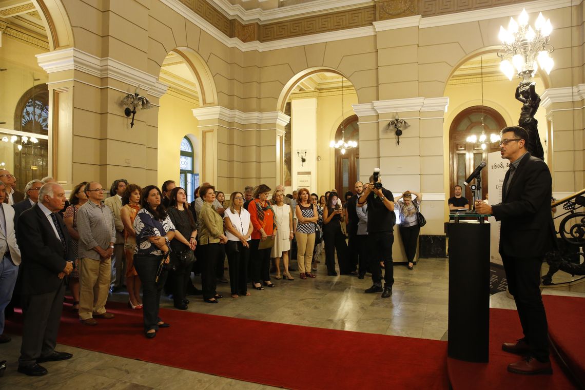 Fernando Frazão/Agência Brasil O ministro da Cultura, Sérgio Sá Leitão, abre a exposição 1808 a 1818, A construção do reino do Brasil, na Biblioteca Nacional, dando início às comemorações dos 200 anos da Independência do Brasil.