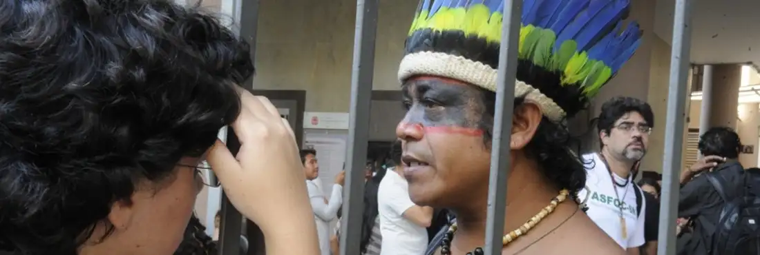Índios Aldeia Maracanã Índios se reúnem com juiz federal para definir local alternativo à Aldeia Maracanã