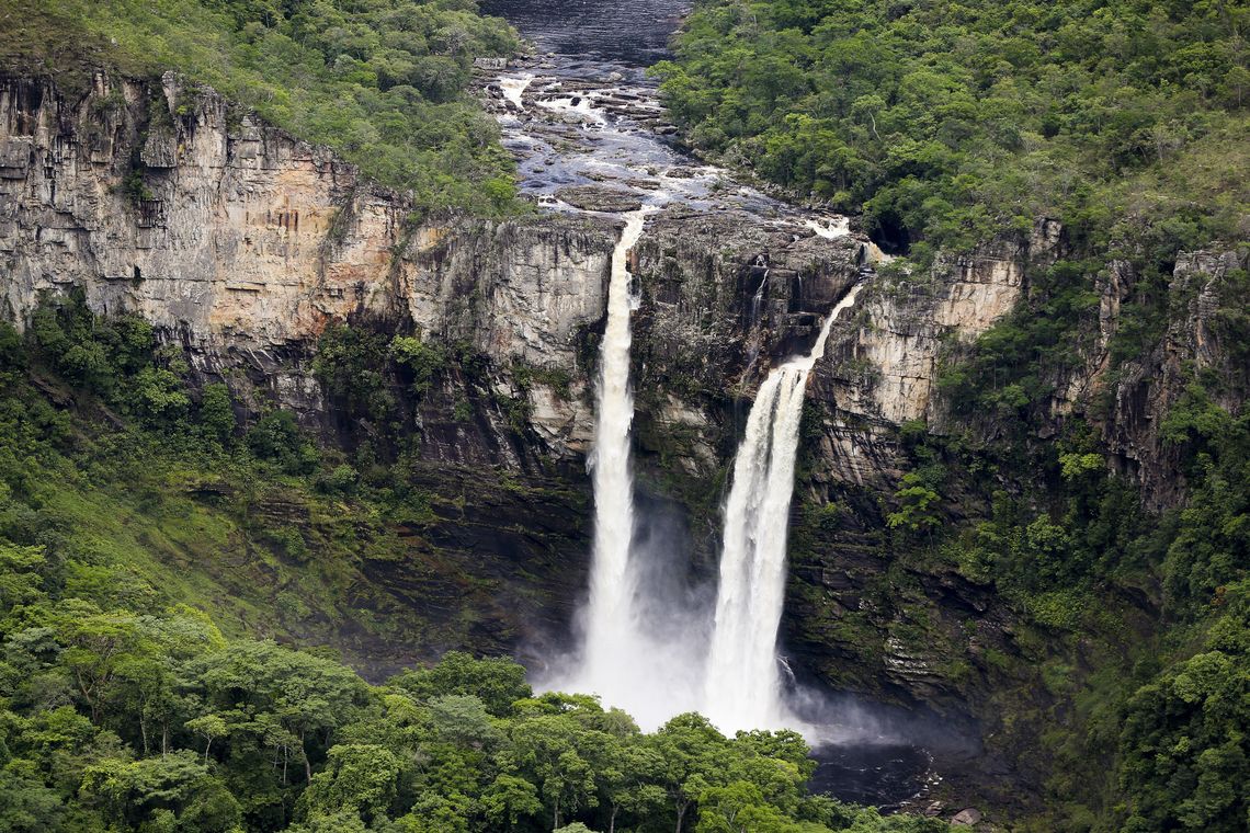 Marcelo Camargo/Agência Brasil/Agência Brasil Alto Paraíso de Goiás (GO) - Vista dos Saltos do Rio Preto, a partir do Mirante da Janela, área que faz parte da proposta de ampliação do Parque Nacional da Chapada dos Veadeiros (Marcelo Camargo/Agência Brasil)