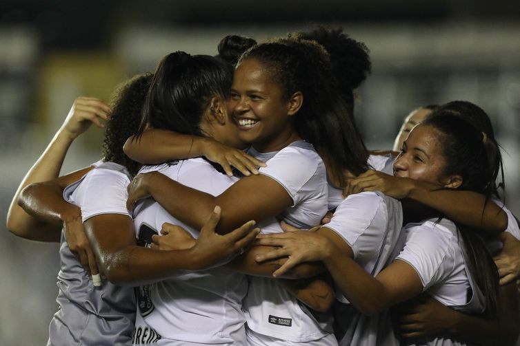 Sereias da Vila venceram Cruzeiro por 2 a 0