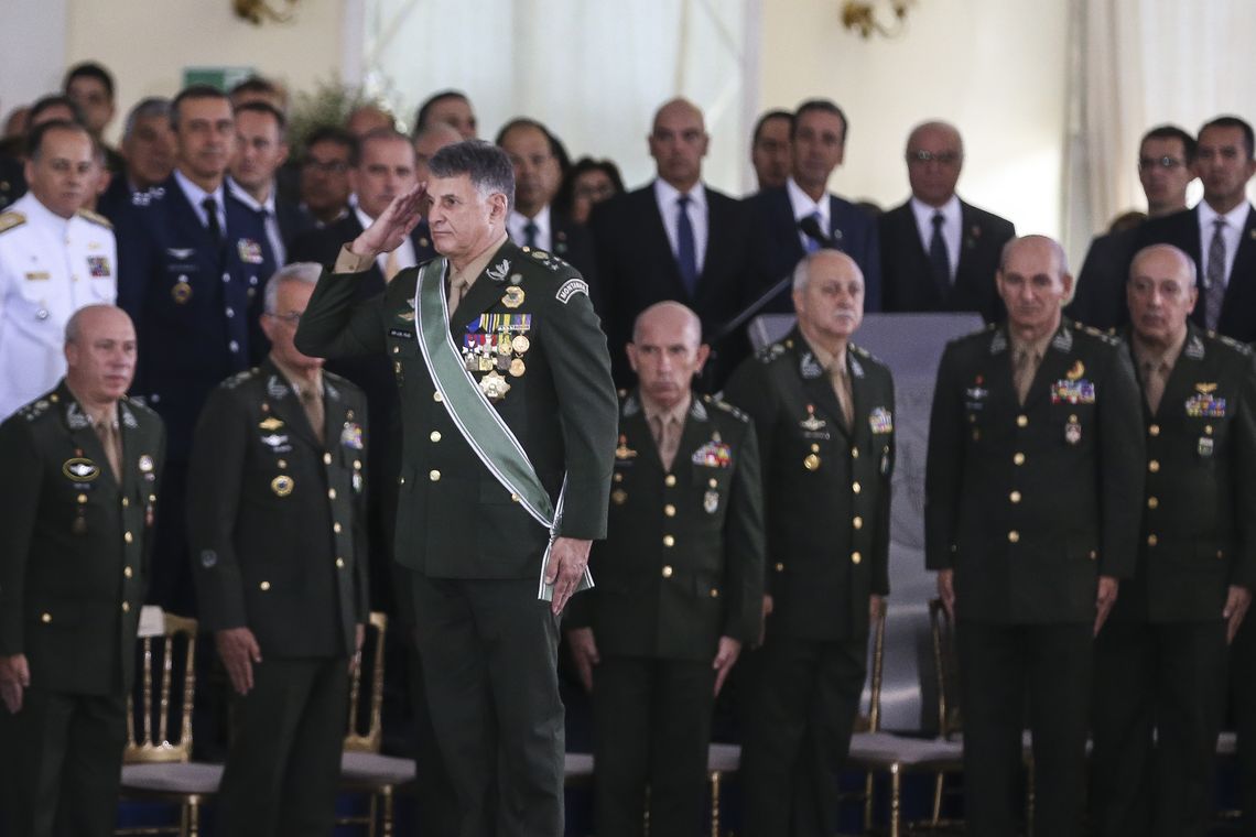 Valter Campanato/Agência Brasil O Presidente Jair Bolsonaro participa da solenidade de passagem de Comando do Exército do general Eduardo Dias da Costa Villas Bôas ao general Edson Leal Pujol.