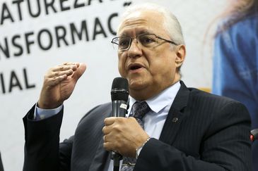 O presidente do Conselho Nacional de Desenvolvimento Científico e Tecnológico (CNPq), Mario Neto Borges, durante anúncio dos vencedores da 29ª edição do Prêmio Jovem Cientista.