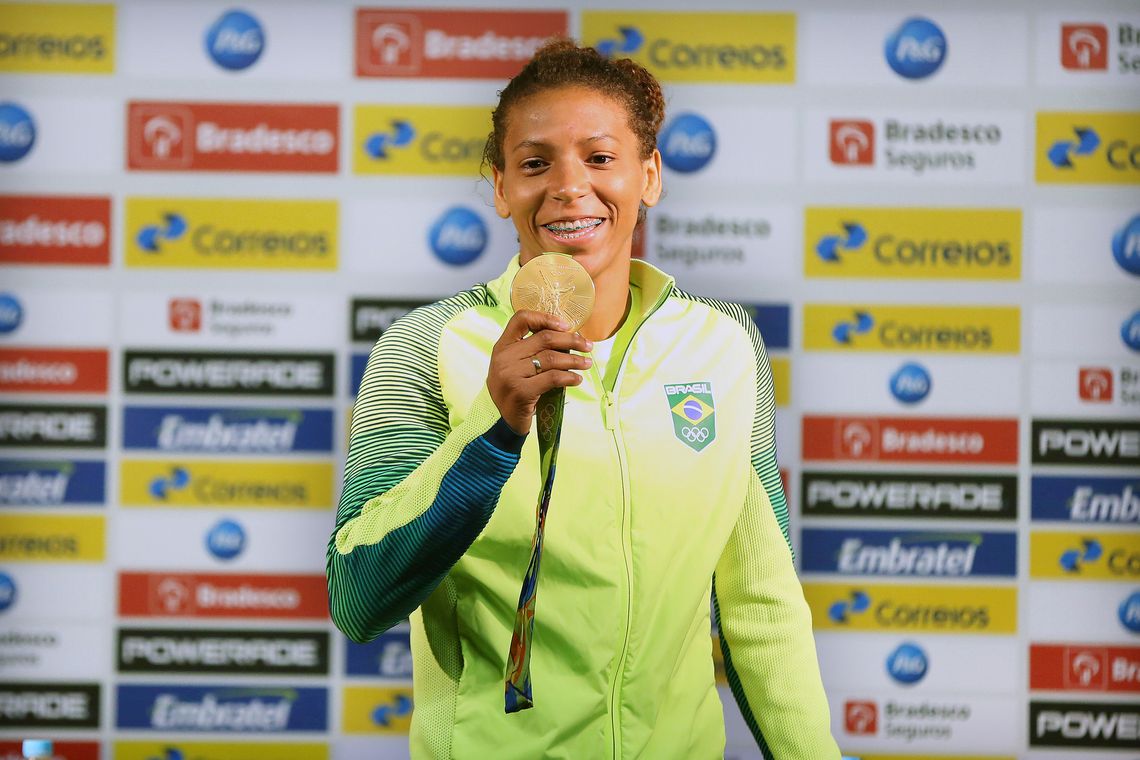 Rafaela-Silva_Coletiva_08092016-1.jpg