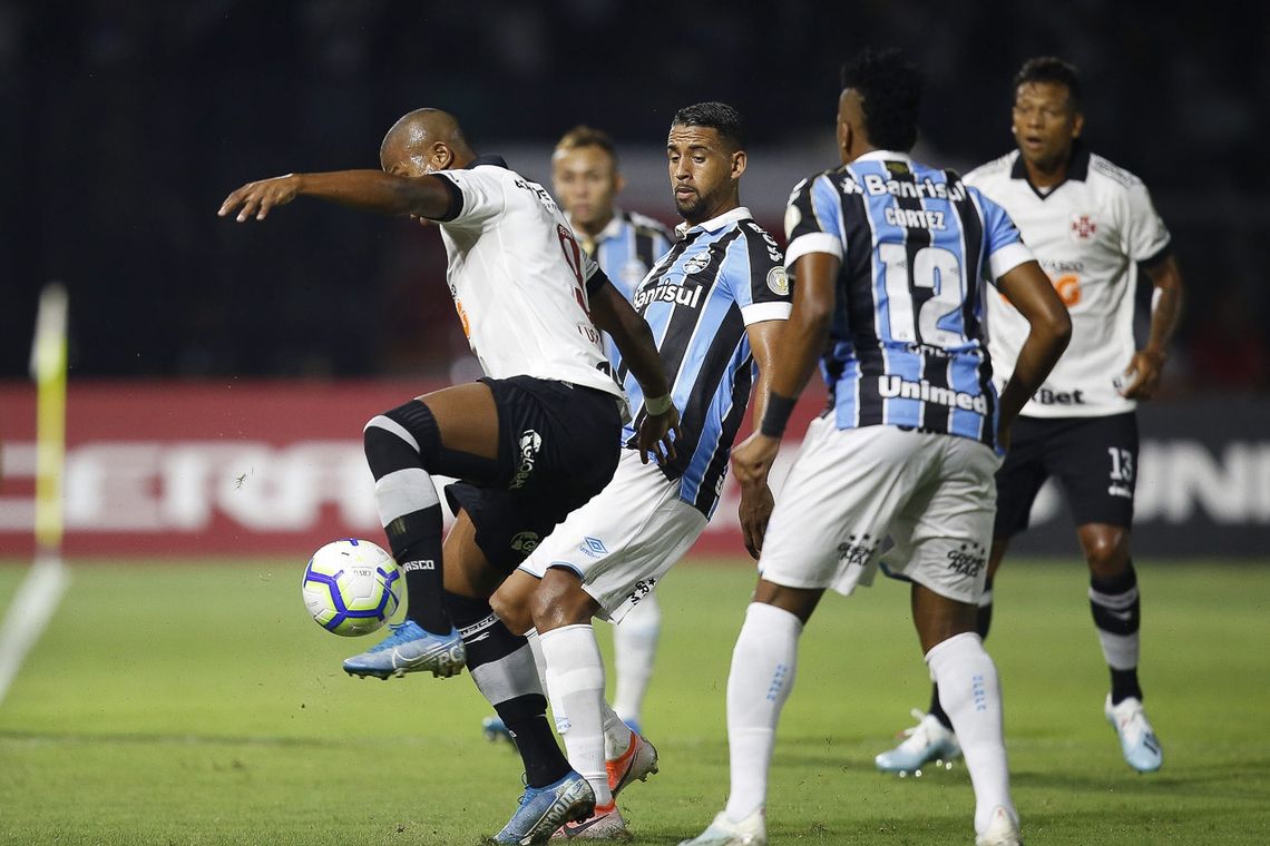 vitória do Grêmio em cima do Vasco, ontem, em São Januário.