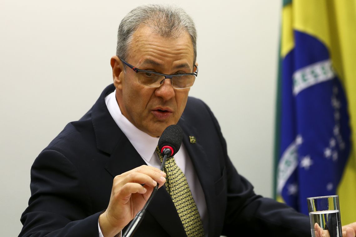 Marcelo Camargo/Agência Brasil O ministro de Minas e Energia, Bento Albuquerque, participa de audiência pública, na Comissão de Viação e Transportes da Câmara dos Deputados.
