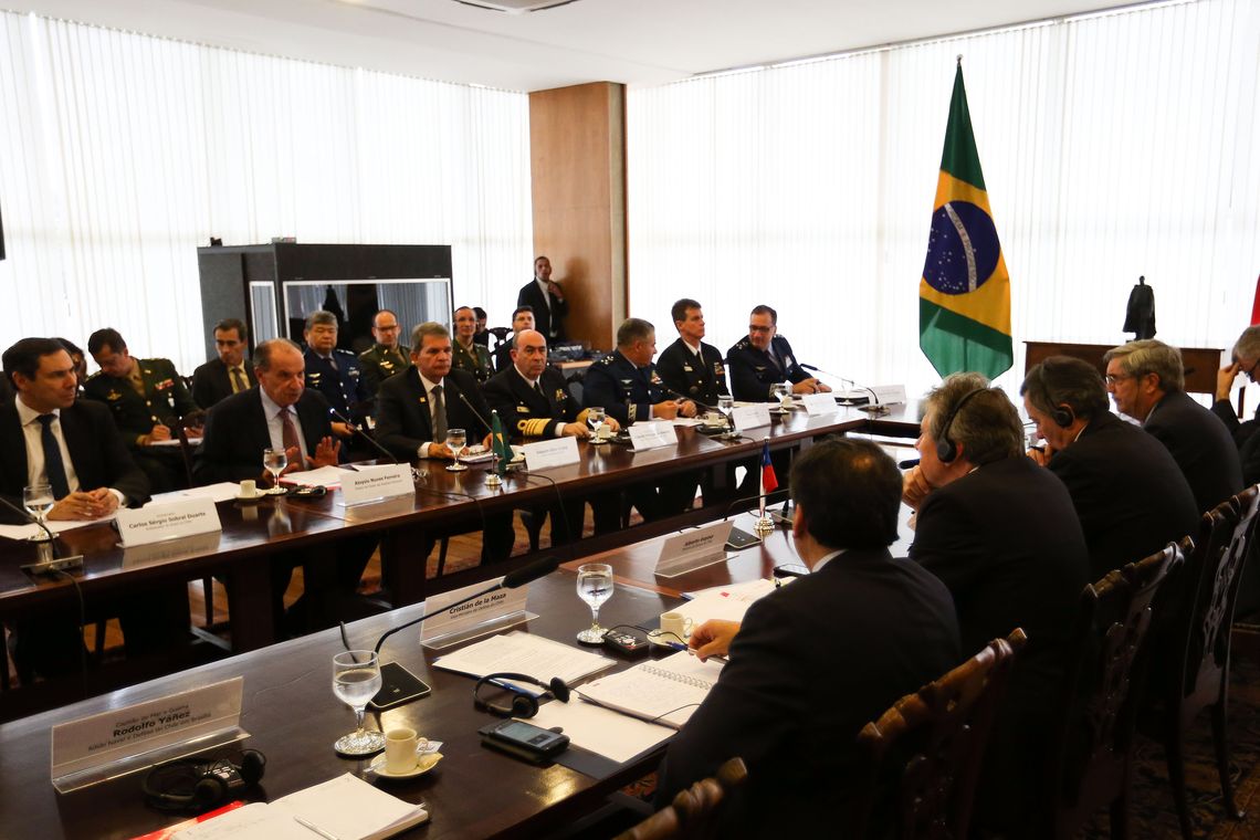 Fabio Rodrigues Pozzebom/Agência Brasil Ministros da Defesa e de Relações Exteriores do Brasil e do Chile participam da primeira Reunião do Diálogo Político-Militar Brasil-Chile (Mecanismo 2+2), no Palácio Itamaraty.