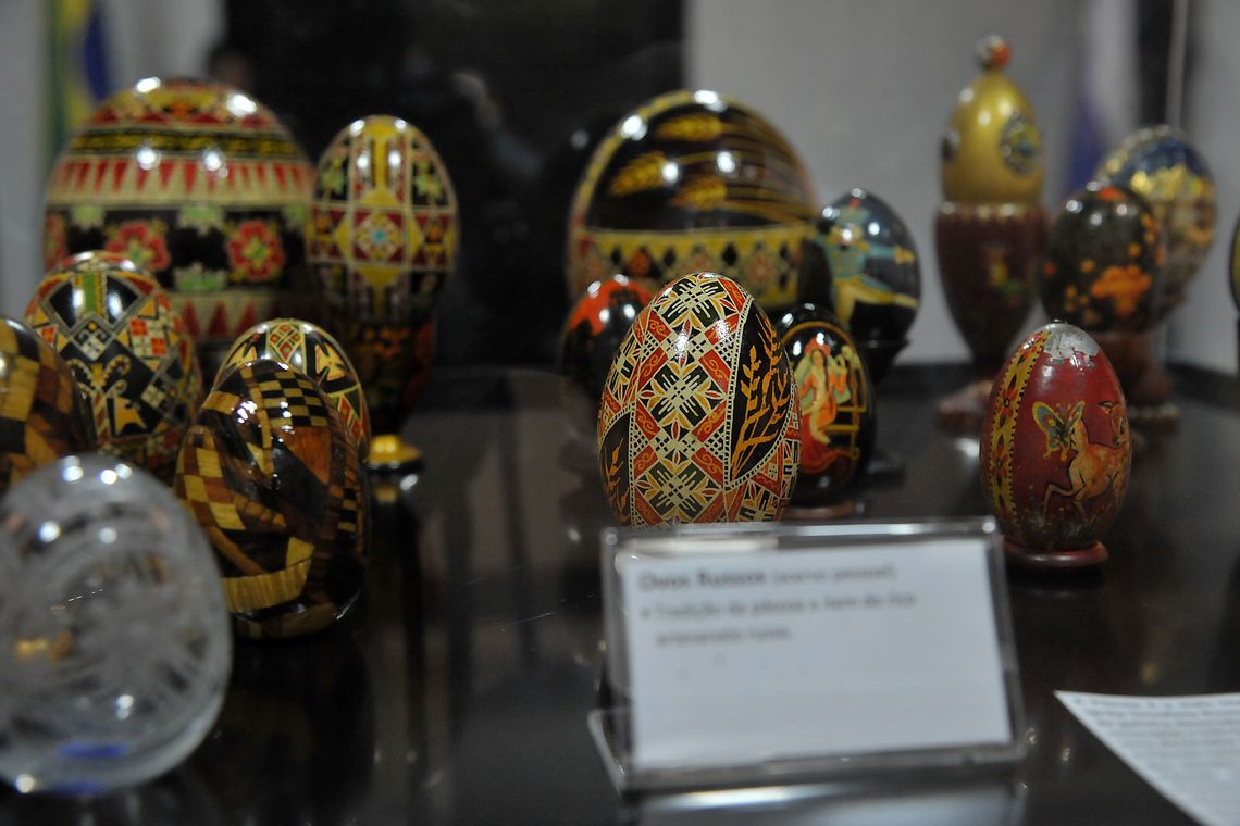 Marcello Casal jr/Agência Brasil Dentro da realização da Copa do Mundo de Futebol, a Embaixada da Rússia promove uma exposição sobre o país, mostrando um pouco da cultura russa para os brasileiros.