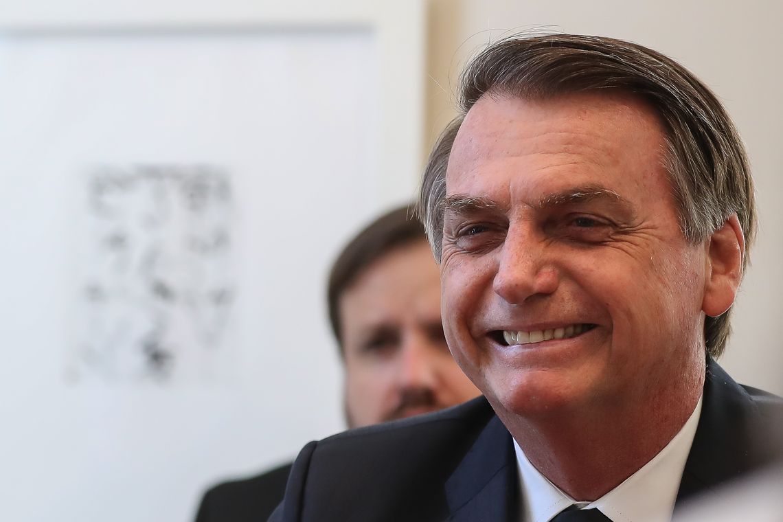 O presidente da República, Jair Bolsonaro, durante encontro com o Vice Presidente Senior da ExxonMobil, Neil Chapman, em Dallas, no Texas (EUA).
