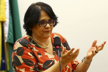 Marcelo Camargo/Agência Brasil A ministra da Mulher, da Família e dos Direitos Humanos, Damares Alves, participa de audiência pública na Comissão de Seguridade Social e Família da Câmara dos Deputados.