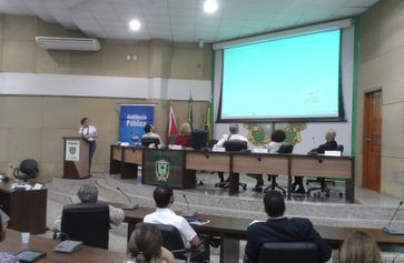 Conteúdos dos veículos da EBC são exibidos na Audiência Pública em Marabá (Foto: Antonio Biondi/Secretaria Executiva do Conselho Curador da EBC)