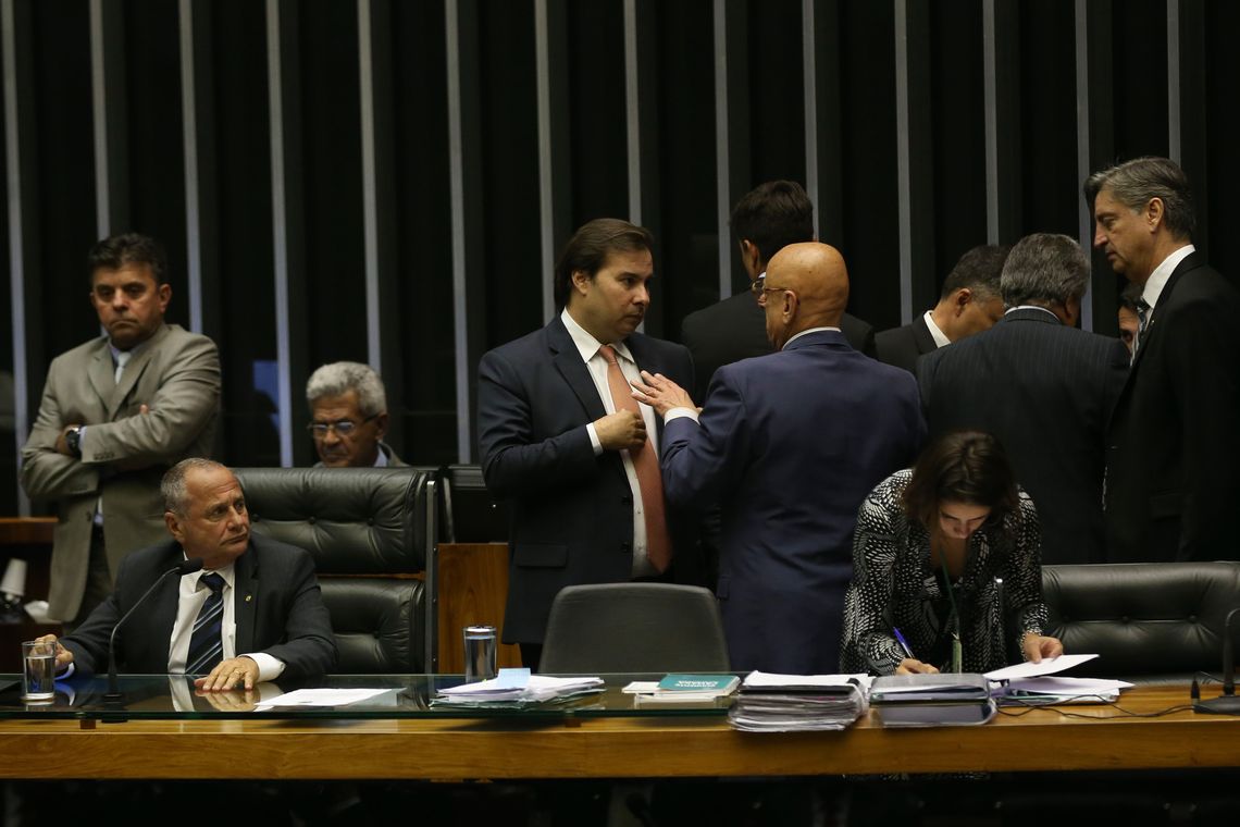 Valter Campanato/Agência Brasil Brasília - Presidente da Câmara dos Deputados, Rodrigo Maia, durante sessão plenária para discussão e votação de diversos projetos (Valter Campanato/Agência Brasil)