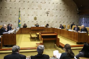 O Supremo Tribunal Federal (STF) realiza sessão extraordinária,  para a retomada do julgamento da ação direta de inconstitucionalidade (ADI 5794) que questiona o fim da contribuição sindical obrigatória.