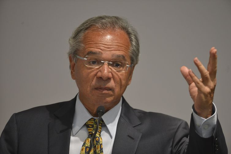 O ministro da Economia, Paulo Guedes, discursa na solenidade de transmissÃ£o de cargo.