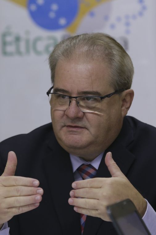 Antonio Cruz/Agência Brasil Entrevista coletiva do presidente da Comissão de Ética Pública da Presidência da República Luiz Navarro