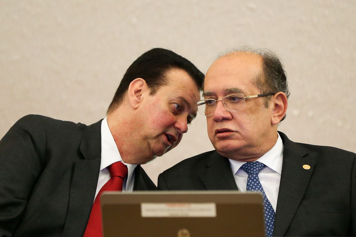 Marcelo Camargo/Agência Brasil Brasília - O ministro da Ciência e Tecnologia, Gilberto Kassab, e o presidente do TSE, Gilmar Mendes, durante a abertura do 1º Seminário Internet e Eleições, organizado pelo Tribunal Superior Eleitoral (TSE) em parceria com o Ministério de