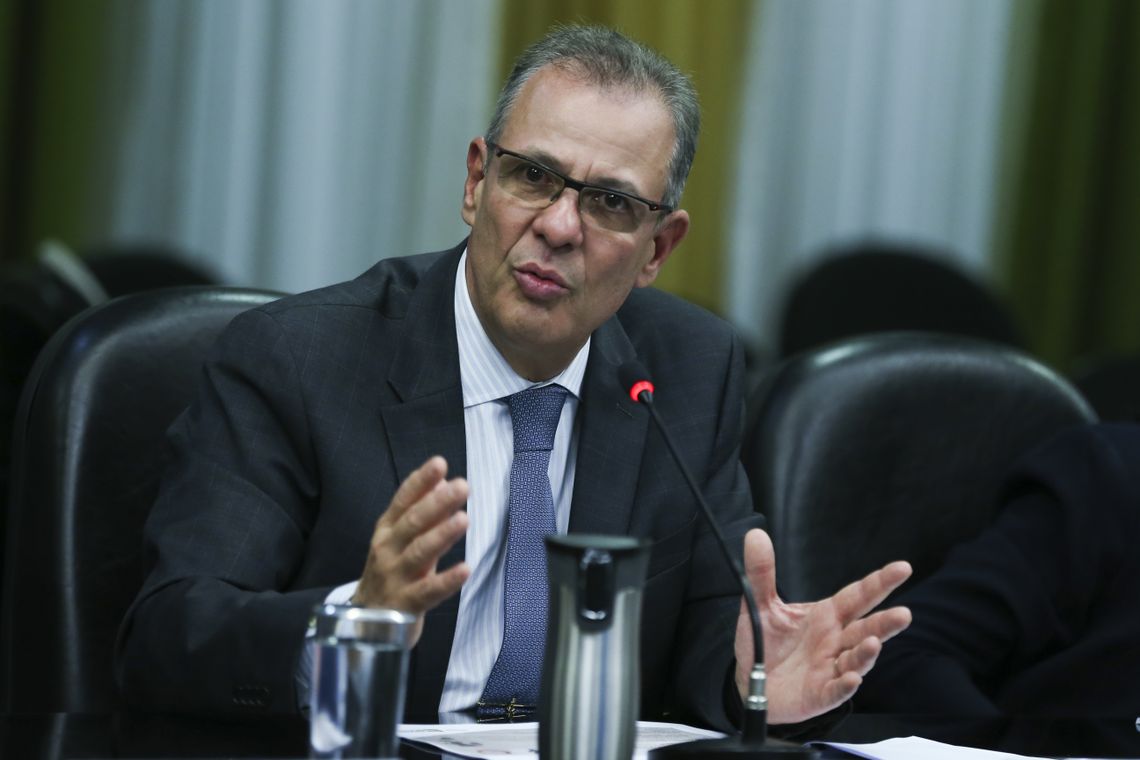 José Cruz/Agência Brasil O ministro de Minas e Energia, Bento Albuquerque, fala sobre as ações desenvolvidas pela pasta nos primeiros 100 dias de governo.