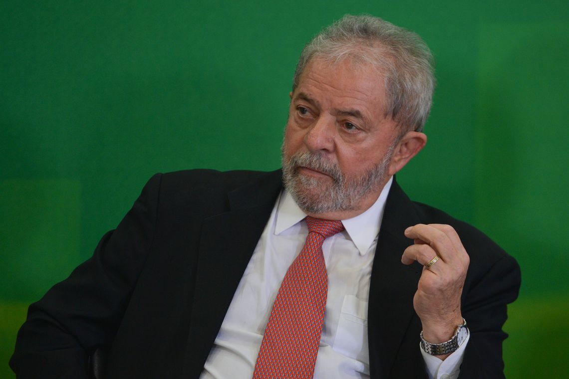 BrasÃlia - O novo ministro da Casa Civil, Luiz Inácio Lula da Silva, na cerimônia de posse (José Cruz/Agência Brasil)
