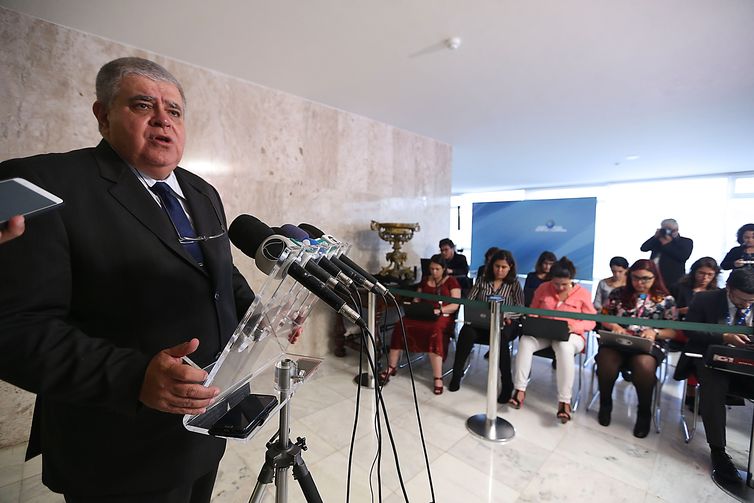 O ministro da Secretaria de Governo, Carlos Marun, durante entrevista no Palácio do Planalto/Valter Campanato/Agência Brasil O ministro da Secretaria de Governo, Carlos Marun, durante entrevista no Palácio do Planalto