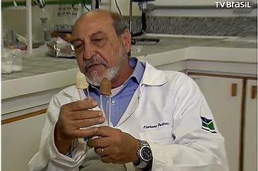 Reprodução/TV Brasil/Agência Brasil The process can be used in the manufacture of gloves, condoms and catheters
