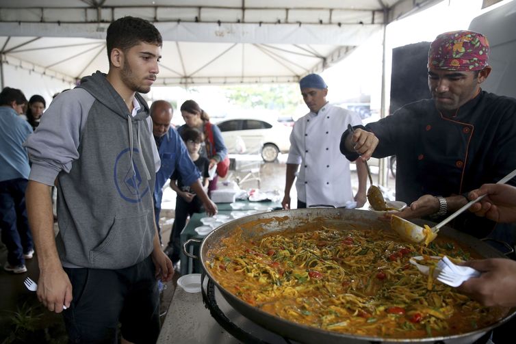 O Ministério do Meio Ambiente (MMA) encerra a Semana Nacional de Conscientização sobre Perdas e DesperdÃcios de Alimentos 2018.