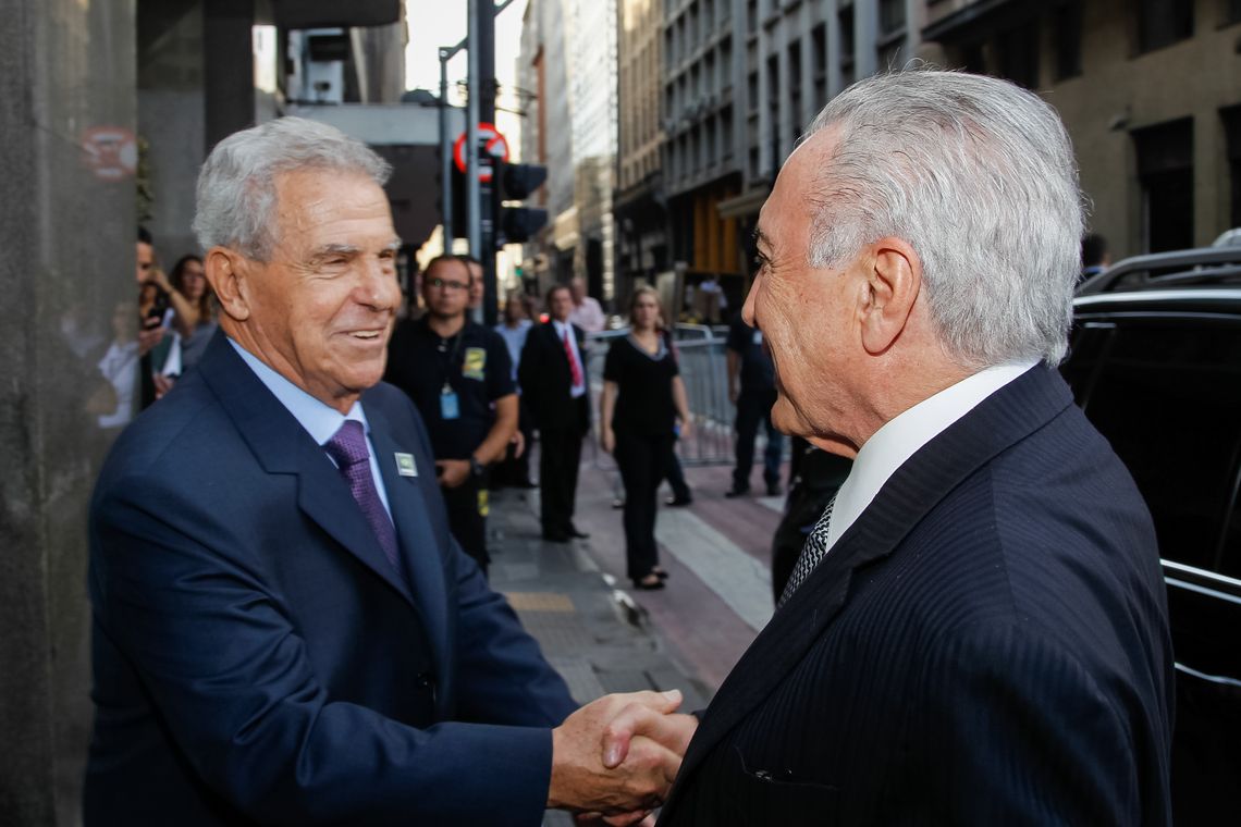 Beto Barata/Pr São Paulo - O presidente da Federação das Associação Comerciais de São Paulo (Facesp), Alencar Burti, recebe o presidente Michel Temer para a cerimônia de abertura da sessão plenária da Facesp (Beto Barata/PR)