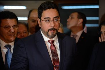 Rio de Janeiro - Juiz Marcelo Bretas (ao centro) recebe apoio de artistas, juízes federais, políticos e procuradores da força tarefa da Operação Lava-Jato (Fernando Frazão/Agência Brasil)