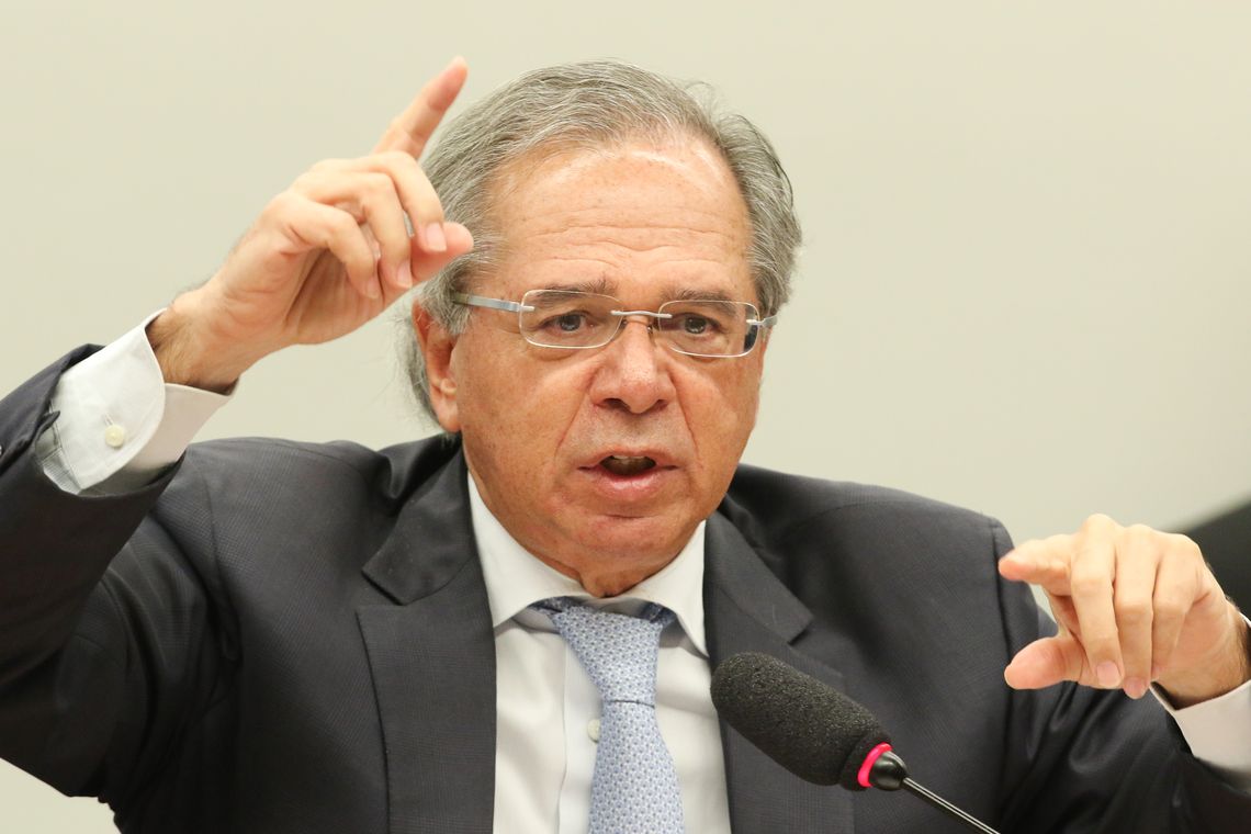 O ministro da Economia, Paulo Guedes, fala na Comissão de Finanças e Tributação da Câmara dos Deputados, sobre os impactos econômicos e financeiros da Nova Previdência.