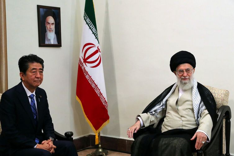 Ali Khamenei , Shinzo Abe. Official Khamenei website/Handout via REUTERS 
