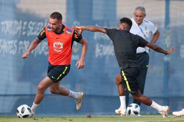 Renato_Fred_treino Futebol_Russia_Copa 2018