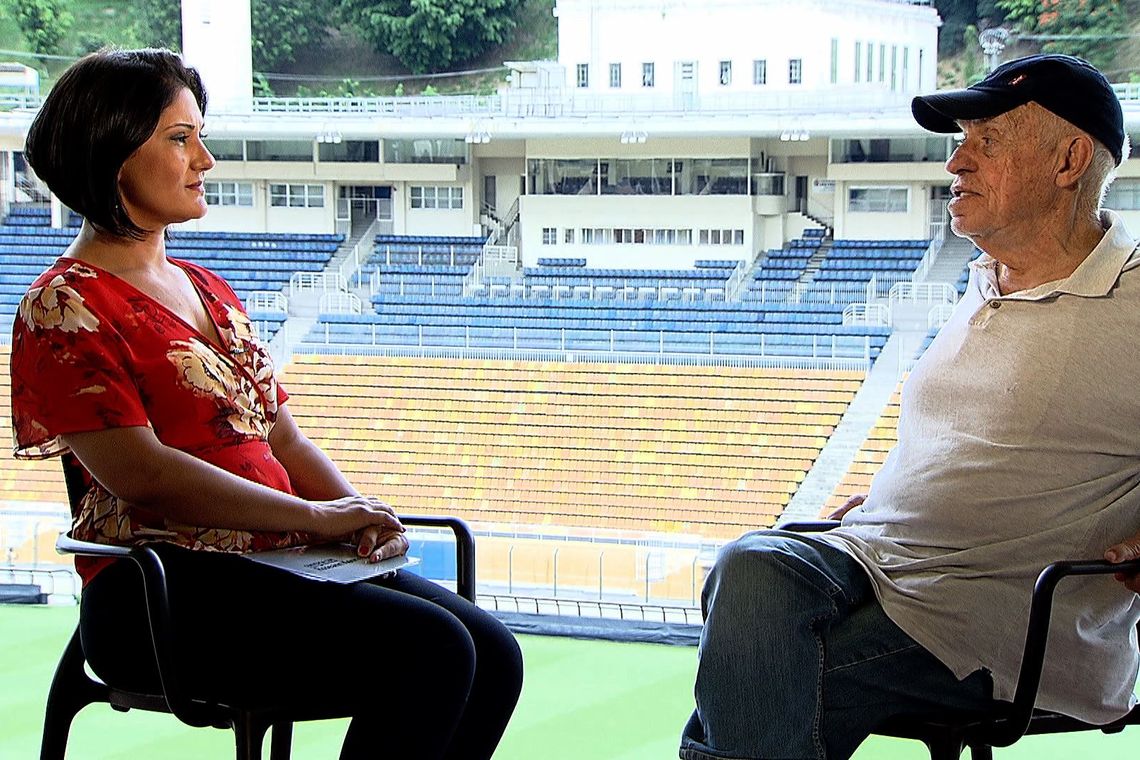 Irreverente e conhecedor do futebol brasileiro, o narrador esportivo Silvio Luiz concede entrevista a Roseann Kennedy