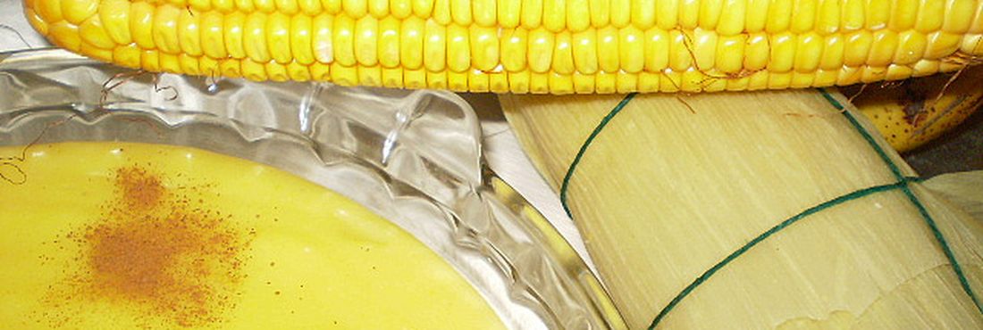 Comidas típicas de milho Milho é a base da culinária das festas juninas