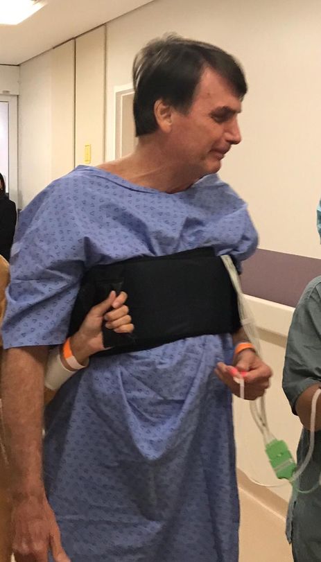 Presidência da República Jair Bolsonaro faz caminhada no Hospital Albert Einstein