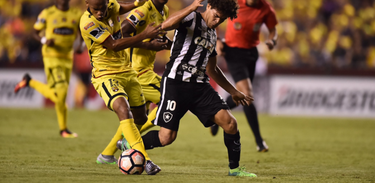 Partida foi marcada pelas chances desperdiçadas do Botafogo