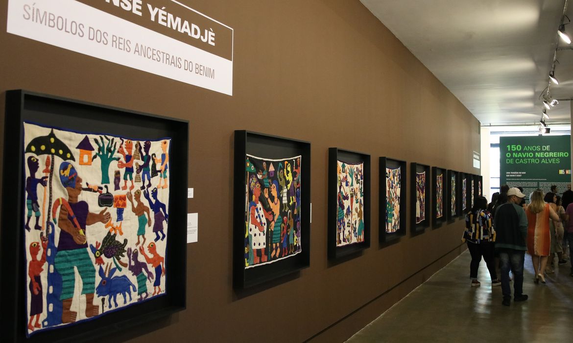   Alphonse Yémadjè – Símbolos dos Reis Ancestrais do Benim é uma das exposições inauguradas pelo Museu Afro Brasil em celebração ao Mês da Consciência Negra, no Parque Ibirapuera.
