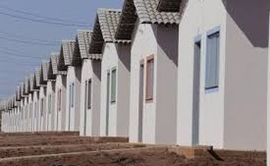 Governo entrega conjunto habitacional em Araguaína (TO)