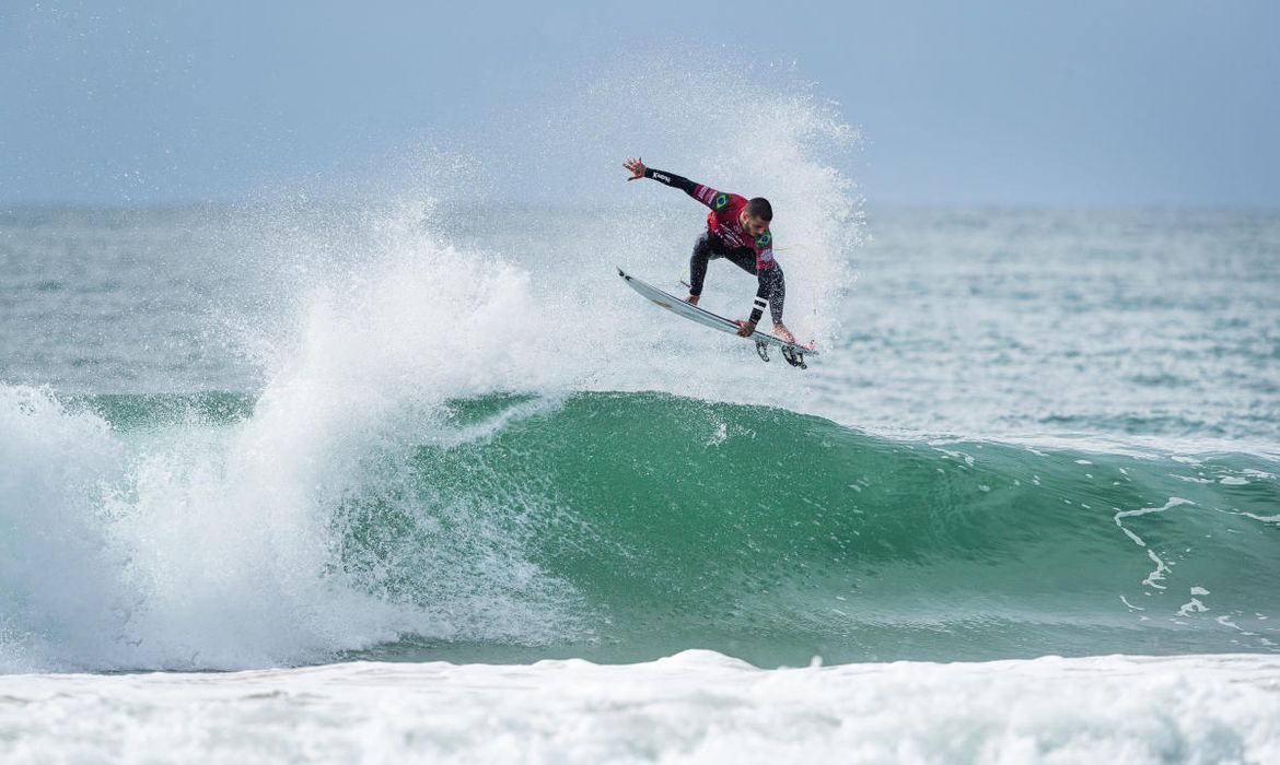 PENICHE, PORTUGAL - OCTOBER 20: Filipe Toledo of Brazil advances to the quarter finals of the 2019 MEO Rip Curl Pro Portugal after winning Heat 3 of Round 4 at Supertubos on October 20, 2019 in Peniche, Portugal. (Photo by Damien Poullenot/WSL via Getty I