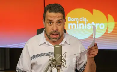 Brasília (DF) 21/01/2026 - O ministro da Secretaria-Geral da Presidência, Guilherme Boulos, participa do programa Bom Dia, Ministro  Foto: Fabio Rodrigues-Pozzebom/ Agência Brasil