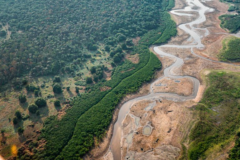 Manaquiri (AM), 10/09/2024 - Vista aérea de rio e seca na comunidade em Manaquiri. Foto: Ricardo Stuckert/PR