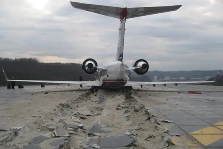 Estados Unidos (EUA), 02.09.2024 - Avião é parado pelo Sistema EMAS em aeroporto dos Estados Unidos. Foto: FAA/Divulgação