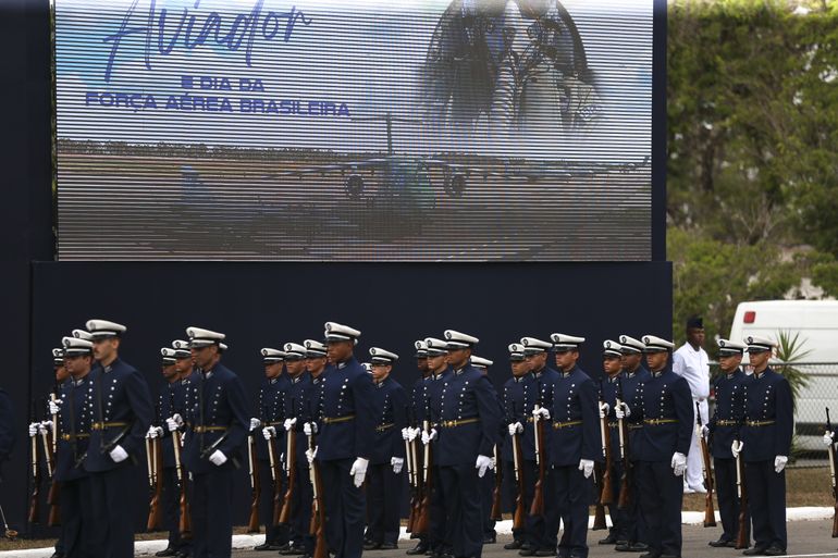 Dia do Aviador e Dia da For a A rea Brasileira FAB Ag ncia Brasil