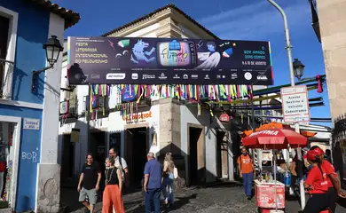 Salvador (BA), 07/08/2025 - Festa Literária Internacional do Pelourinho - Flipelô no Terreiro de Jesus. Foto: Rovena Rosa/Agência Brasil