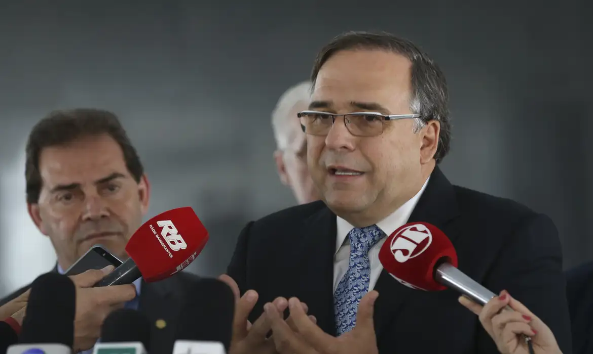 Brasília - O assessor da Presidência da República Sandro Mabel, fala sobre a criação do Fórum Nacional do Desenvolvimento Produtivo, no Palácio do Planalto (Antonio Cruz/Agência Brasil)
