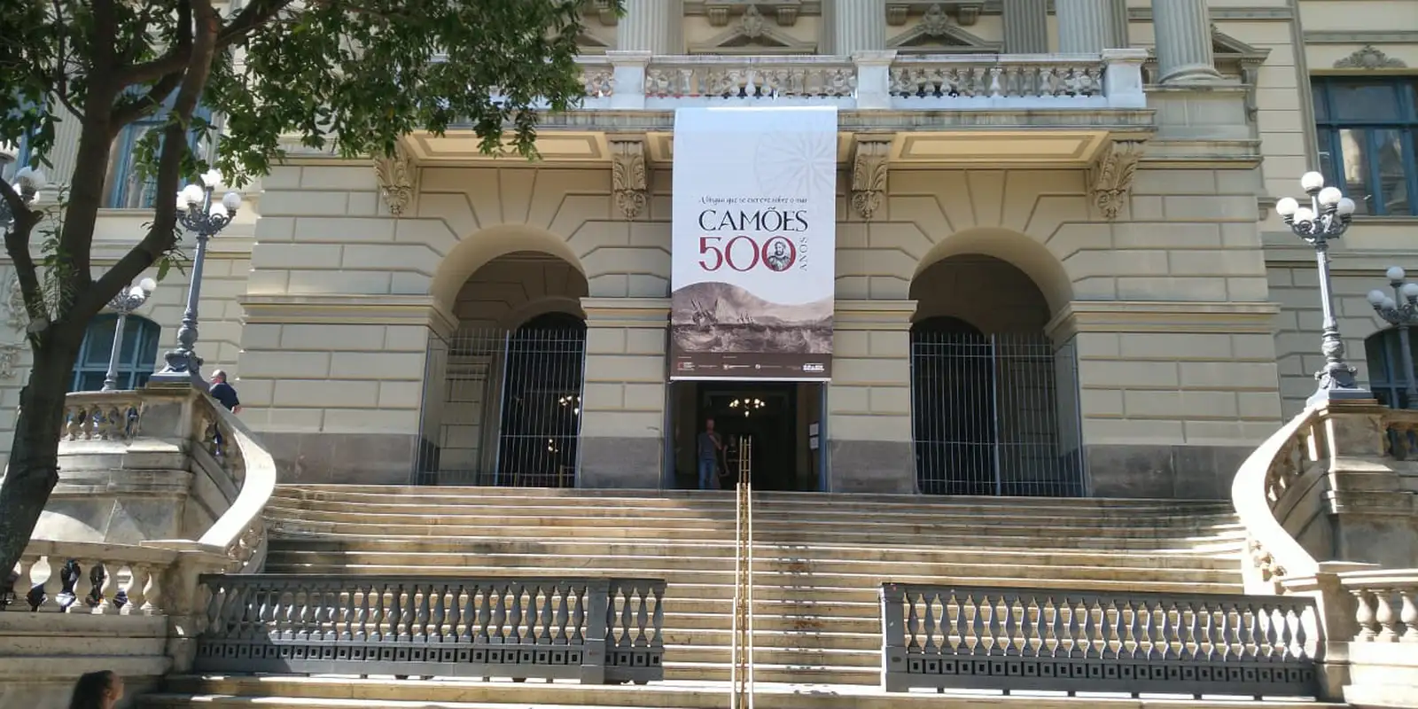 Biblioteca Nacional celebra los 500 años del nacimiento de Camões