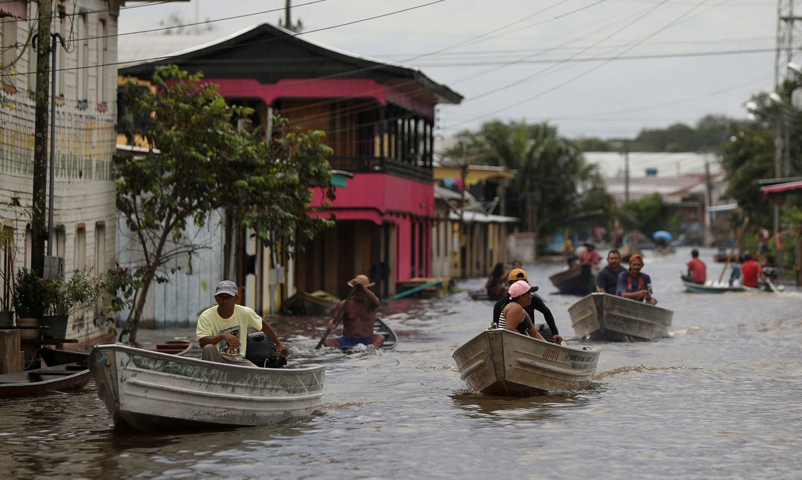 Cheio do Rio Amazonas/Cidades inundadas no estado do Amazonas