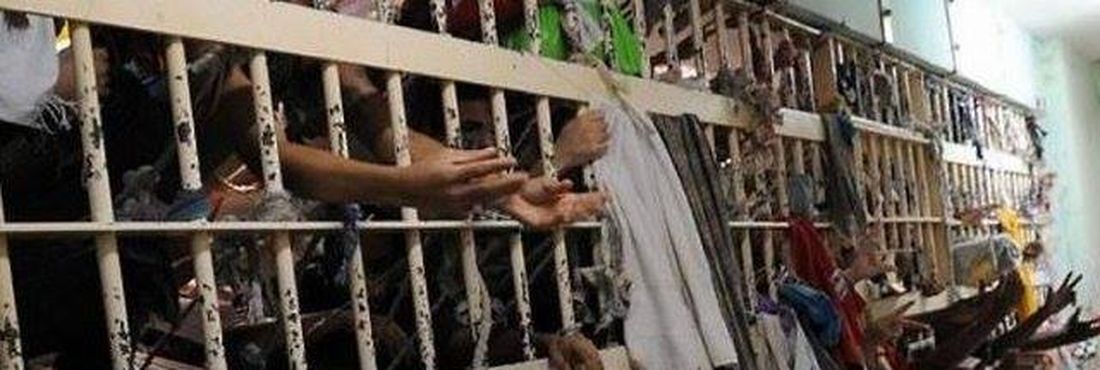 O Estado brasileiro deve adotar medidas para garantir a integridade dos detentos do Presídio Central, em Porto Alegre (RS)