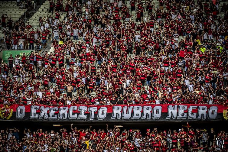 FLAMENGO X INDEPENDIENTE DEL VALLE TRANSMISSÃO AO VIVO DIRETO DO MARACANÃ -  FINAL DA RECOPA AO VIVO 