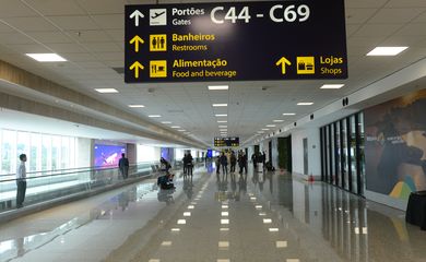 Rio de Janeiro - Inauguração do Píer Sul, com 26 novas pontes de embarque no Aeroporto Internacional Tom Jobim – Rio/Galeão  (Tânia Rêgo/Agência Brasil)